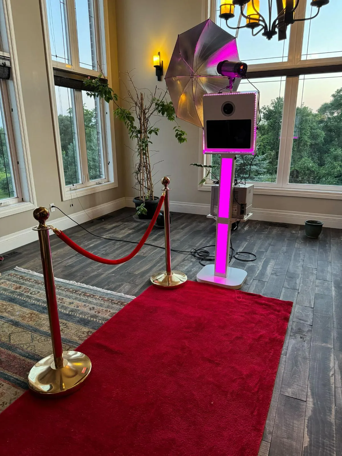 Burlington Instapod Photo Booth Rental